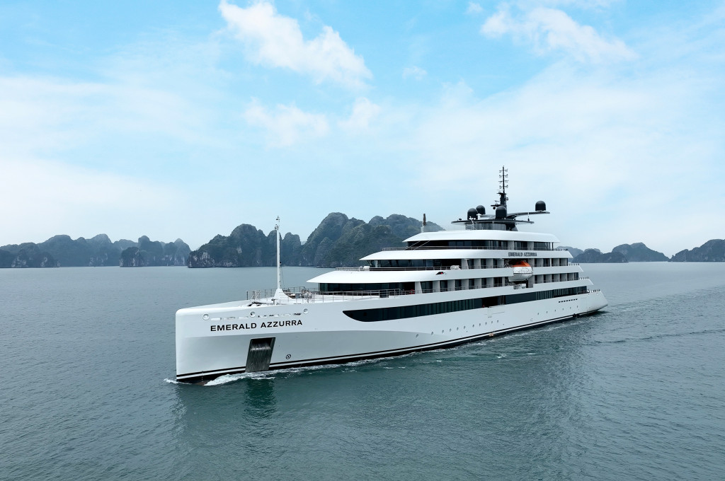 Emerald Azzurra