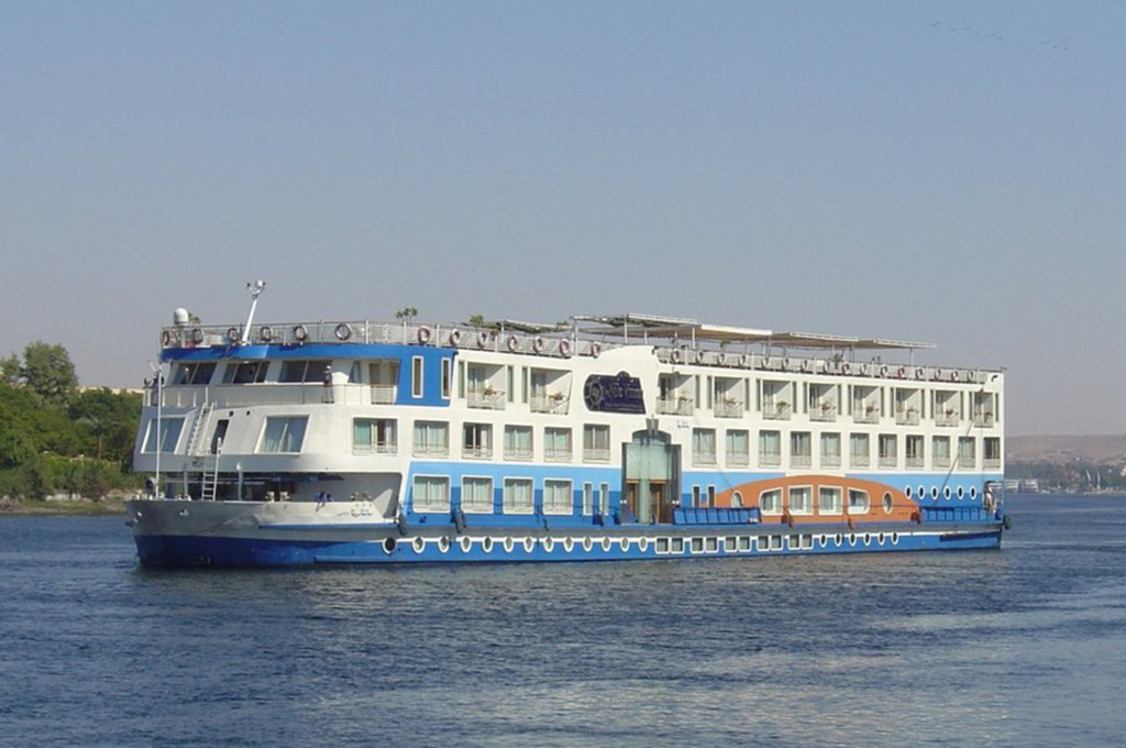First-Class Nilschiff
