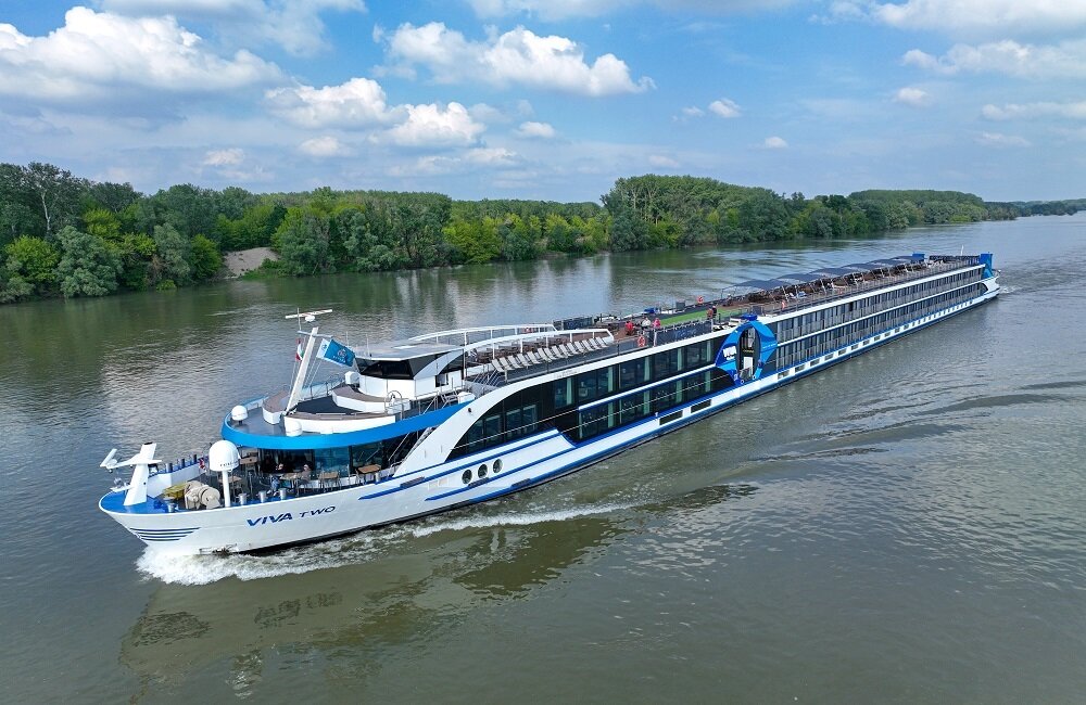 VIVA Cruises
